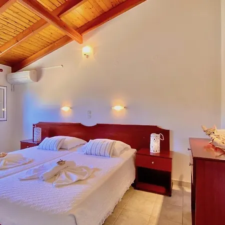 Pangea Corfu * Σιδάρι