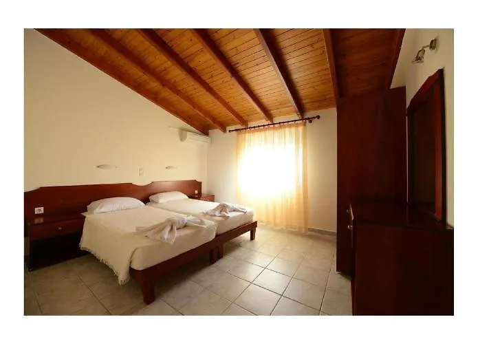 Pangea Corfu فيلة *