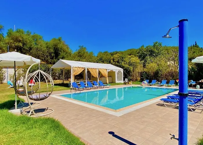 Pangea Corfu シダリオン